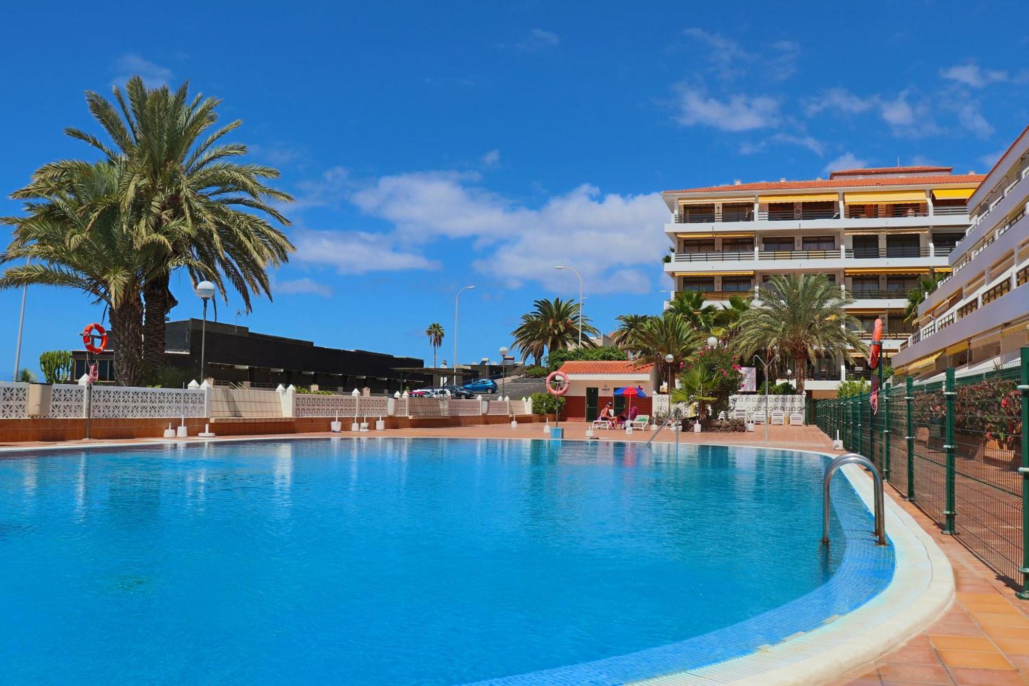 Sunflower Apartment Just Relax Пуерто-де-Сантьяго Екстер'єр фото
